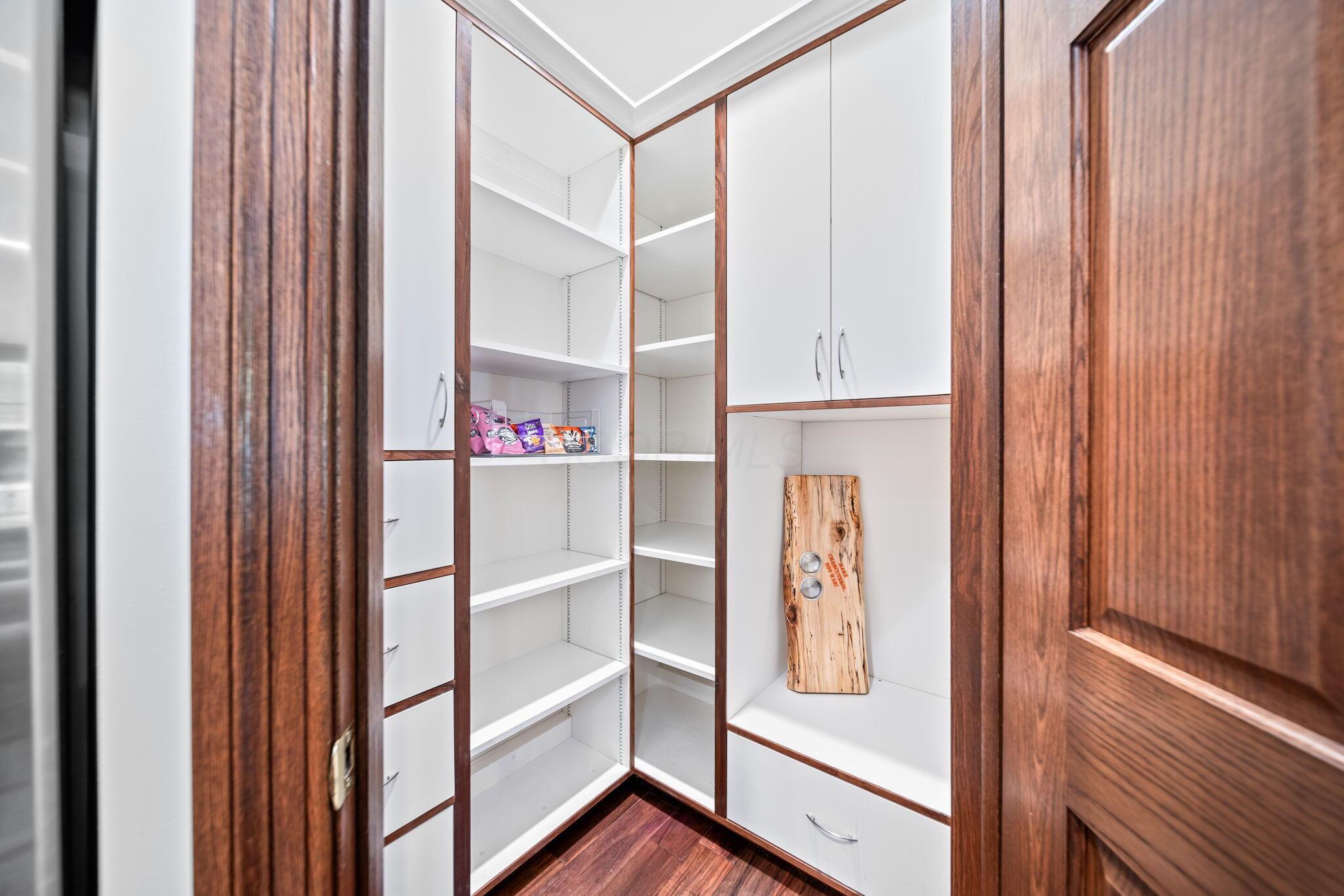 9426 Bennington Chapel Road Croton, OH 43013 - Photo 5 of 127 Kitchen Pantry