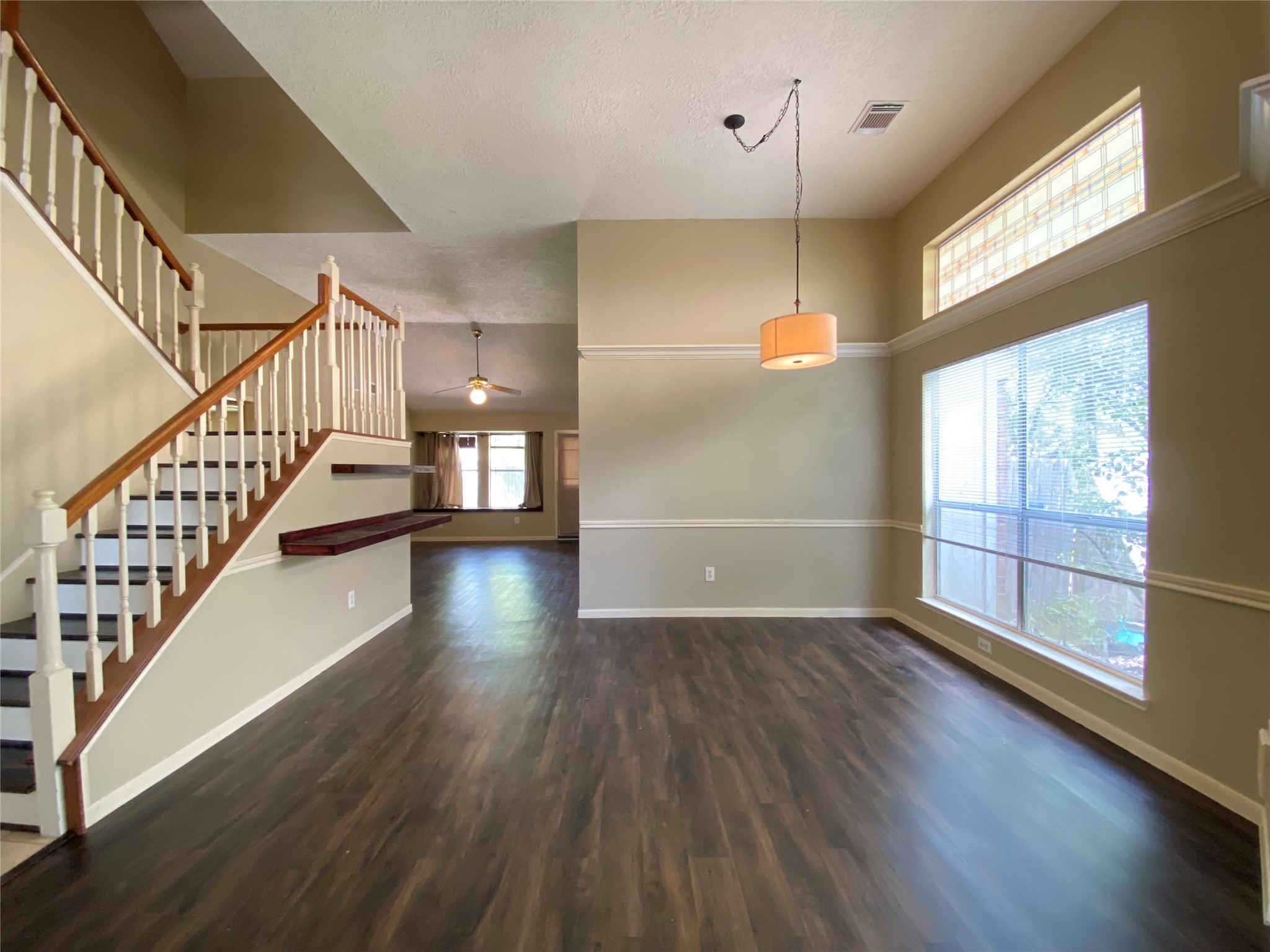 14727 Sun Harbor Drive Houston, TX 77062 - Photo 6 of 28