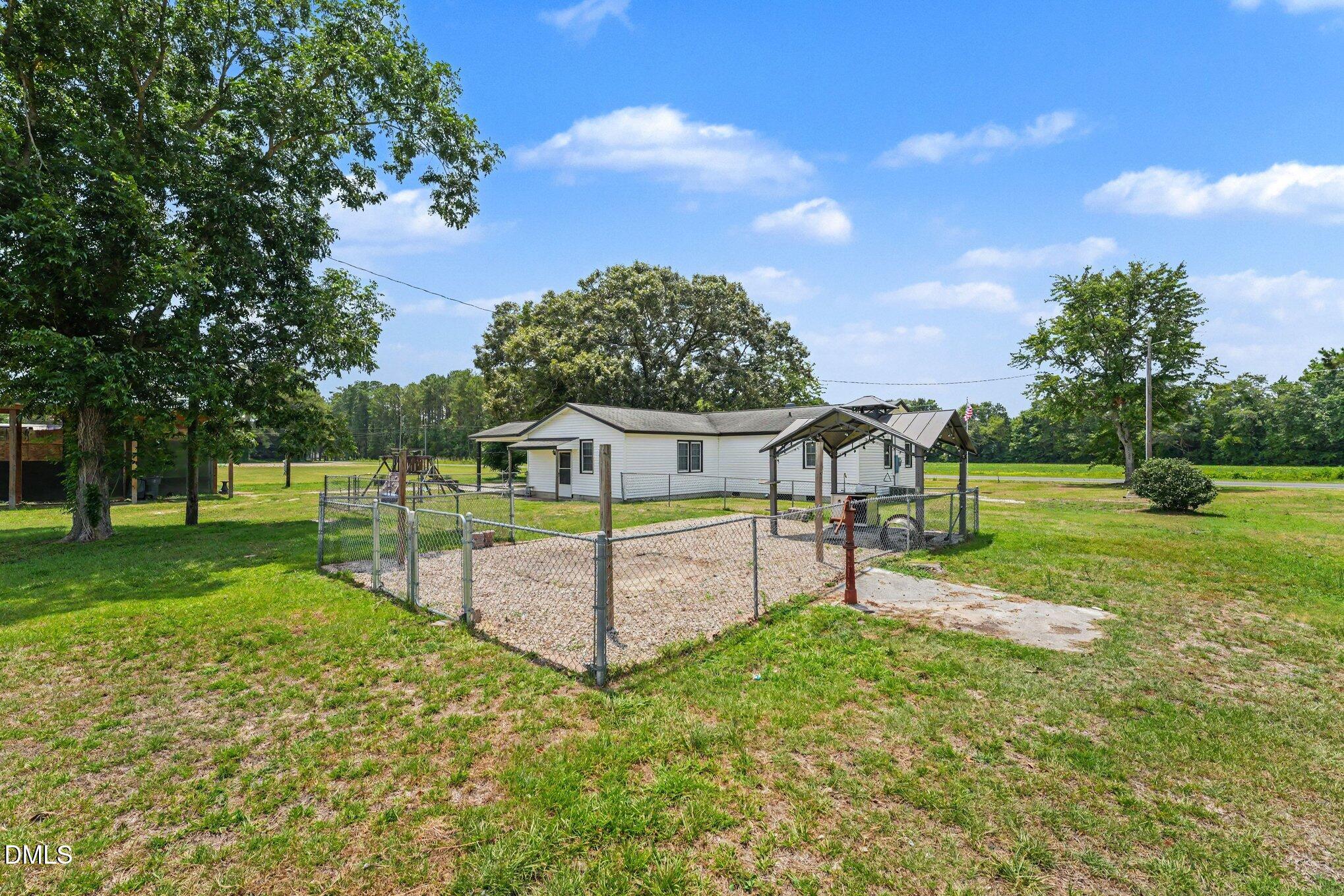 921 Fred Hall Road Stedman, NC 28391 - Photo 32 of 37 026_jam09558_57