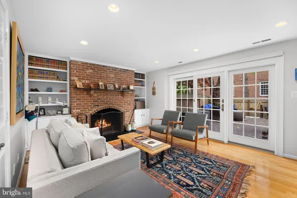 $5,000 | 1136 Pine Hill Road, McLean, VA 22101