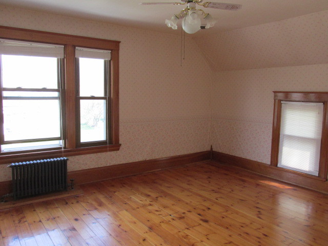 502 South Main Street Long Point, IL 61333 - Photo 11 of 24