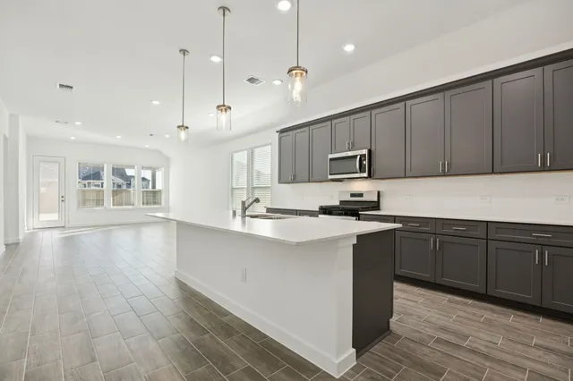 $339,210 | 6706 Alejandro Place, Cove, TX 77523