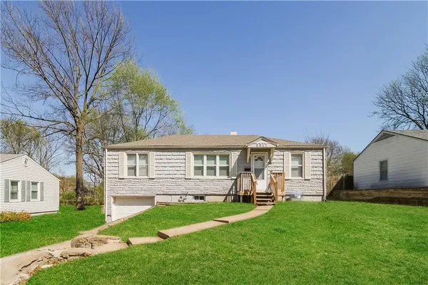 $175,000 | 5317 Ralston Avenue, Raytown, MO 64133