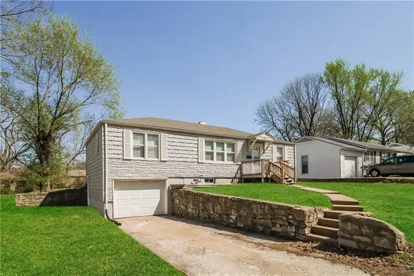 $175,000 | 5317 Ralston Avenue, Raytown, MO 64133