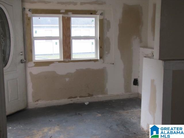923 19th Street Southwest Birmingham, AL 35211 - Photo 4 of 11