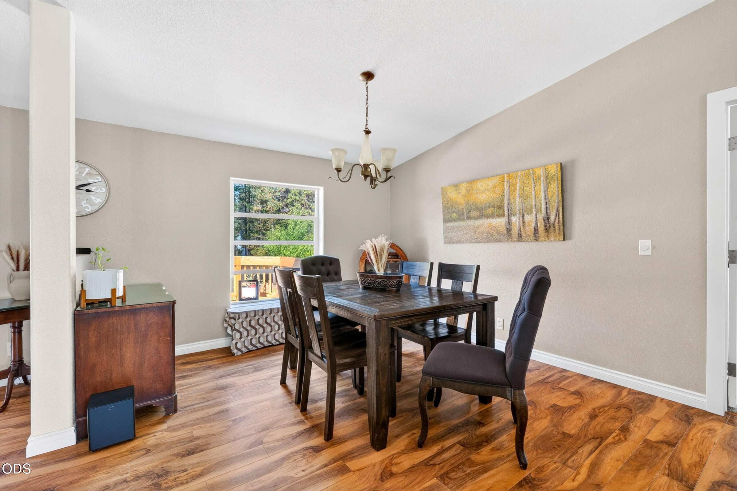 16888 Elsinore Road Bend, OR 97707 - Photo 3 of 26 Gallery Image 3
