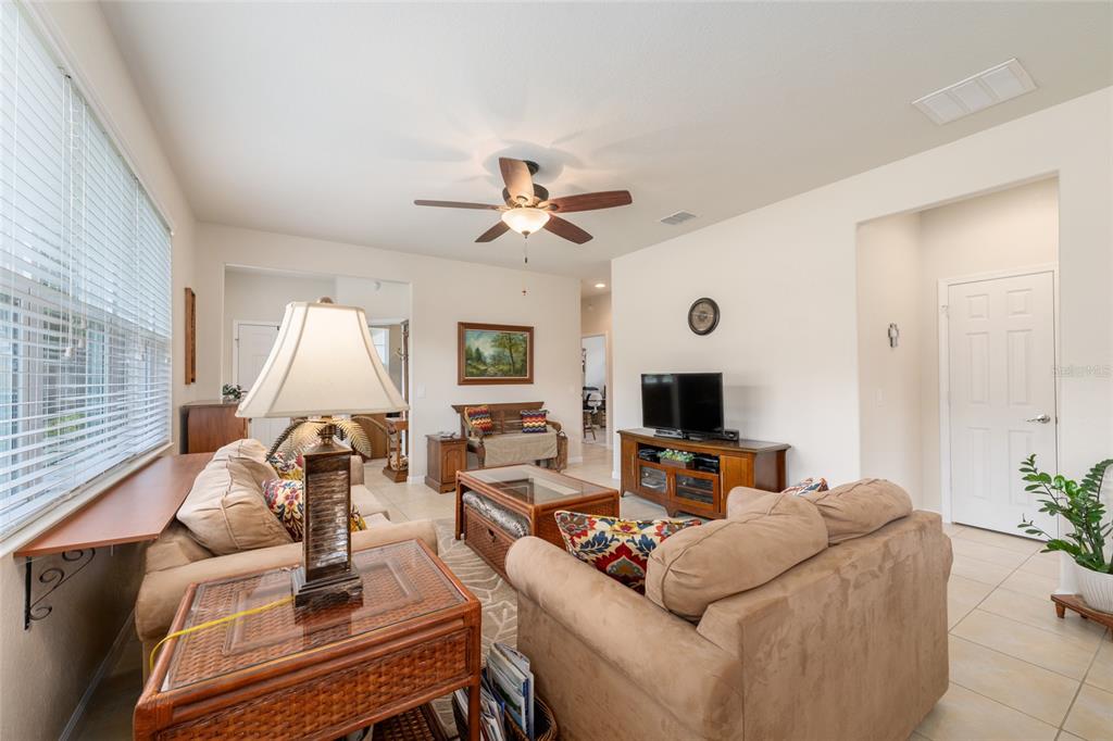 9098 Southwest 70th Loop Ocala, FL 34481 - Photo 10 of 52