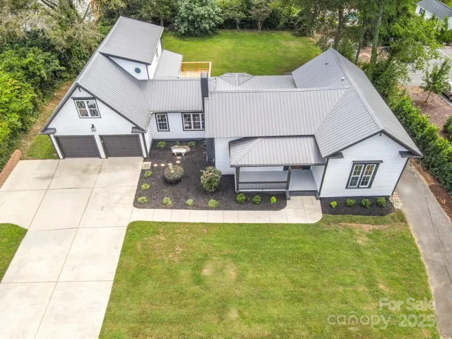 $1,649,999 | 315 South Main Street, Davidson, NC 28036