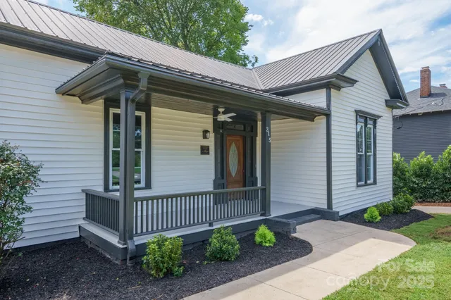 $1,649,999 | 315 South Main Street, Davidson, NC 28036