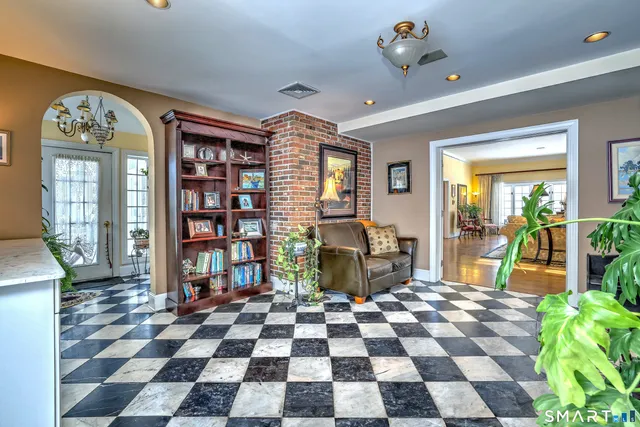 $1,890,000 | 152 West River Street, Milford, CT 06460