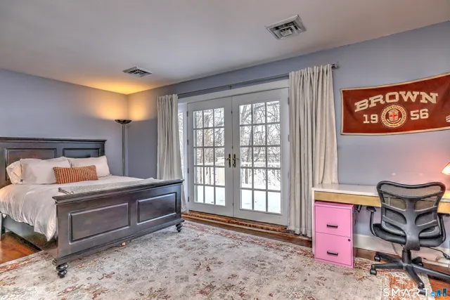 $1,890,000 | 152 West River Street, Milford, CT 06460