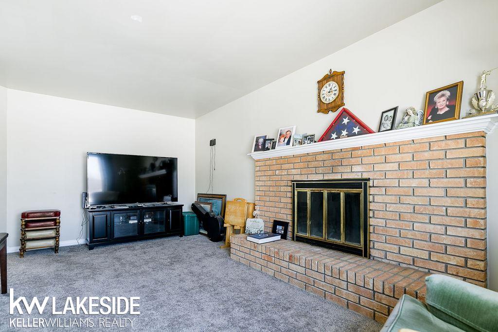 59120 Hayes Road Ray, MI 48096 - Photo 30 of 90 50033774-29.JPG