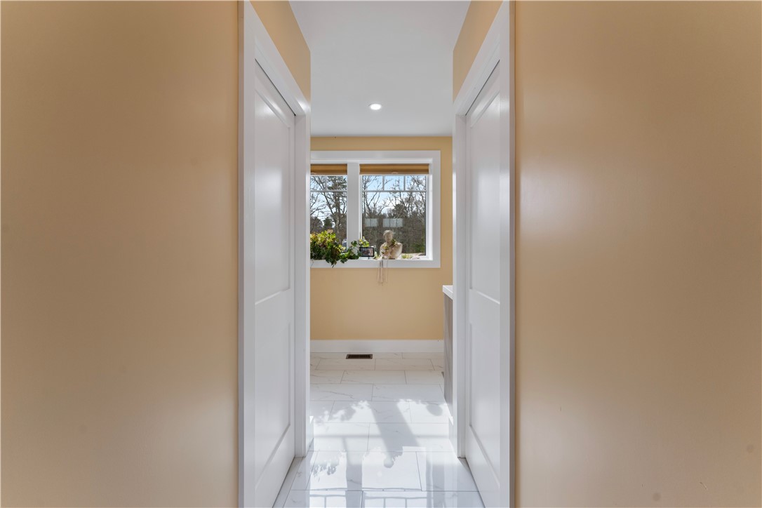 224 Greenhouse Road Coventry, RI 02827 - Photo 11 of 44