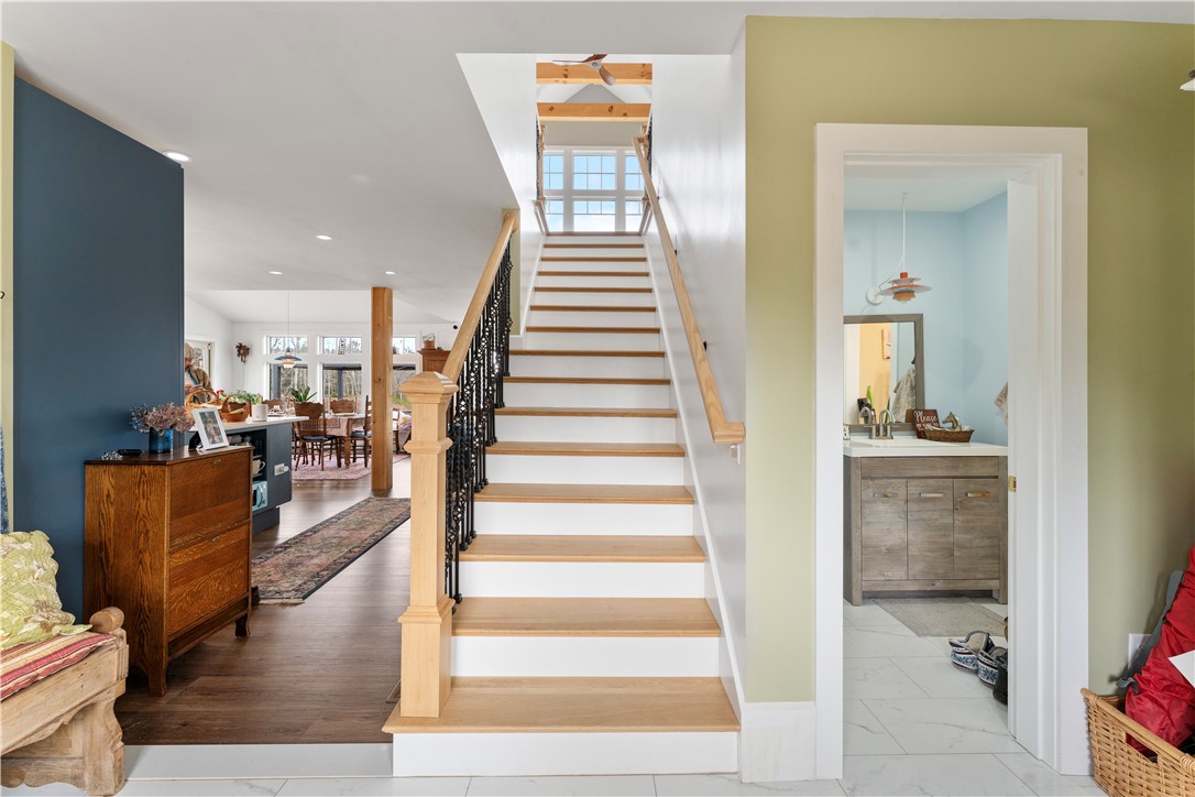 224 Greenhouse Road Coventry, RI 02827 - Photo 4 of 44