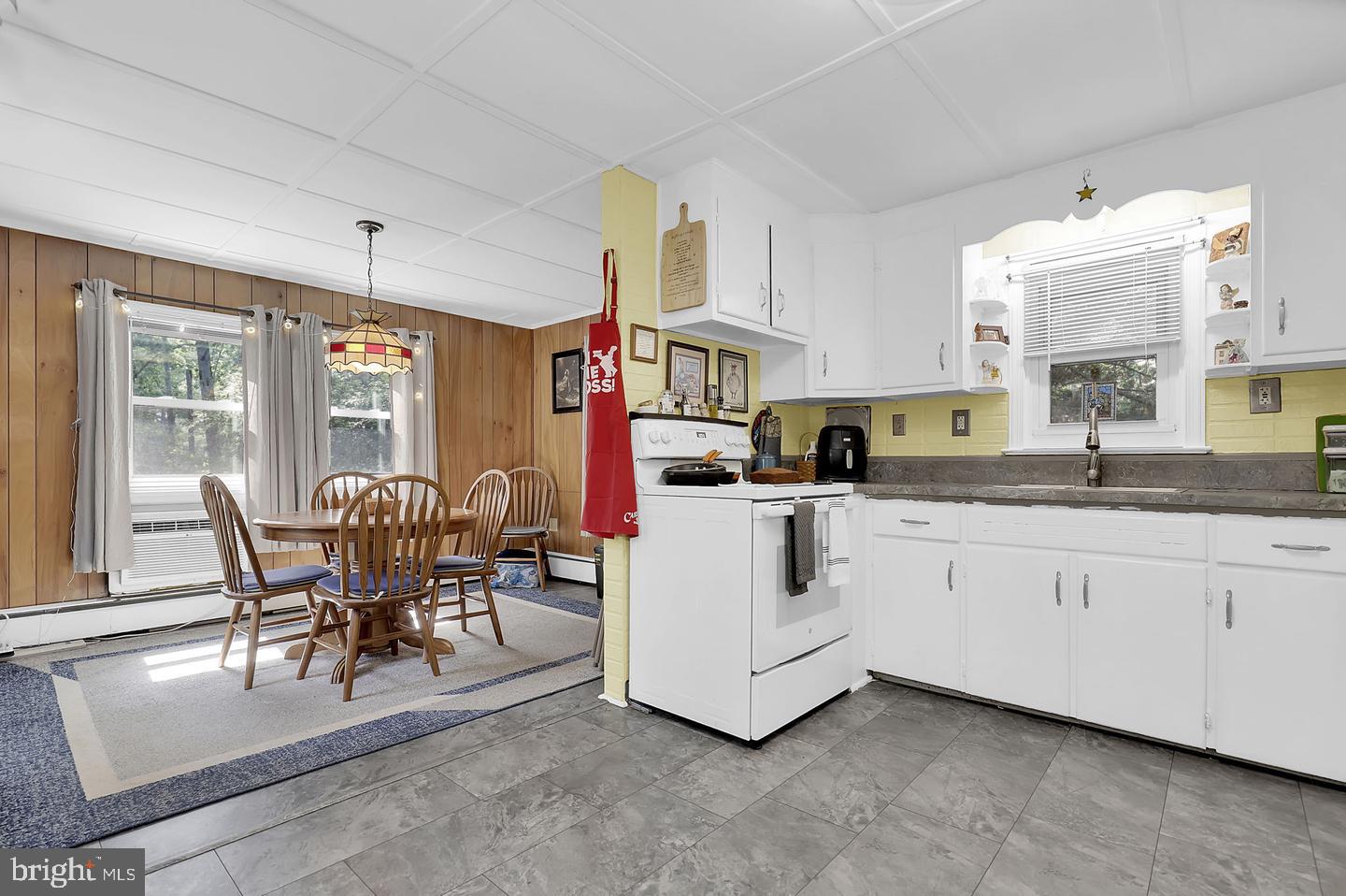 11900 Marmary Road Gaithersburg, MD 20878 - Photo 5 of 28 Gallery Image 5