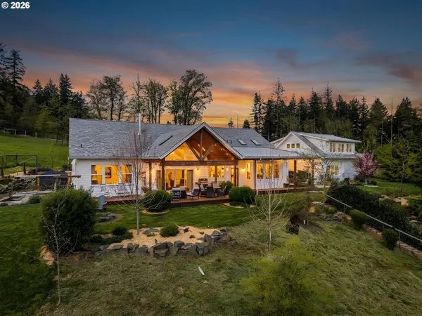 $1,330,000 | 2764 East 40th Avenue, Eugene, OR 97405