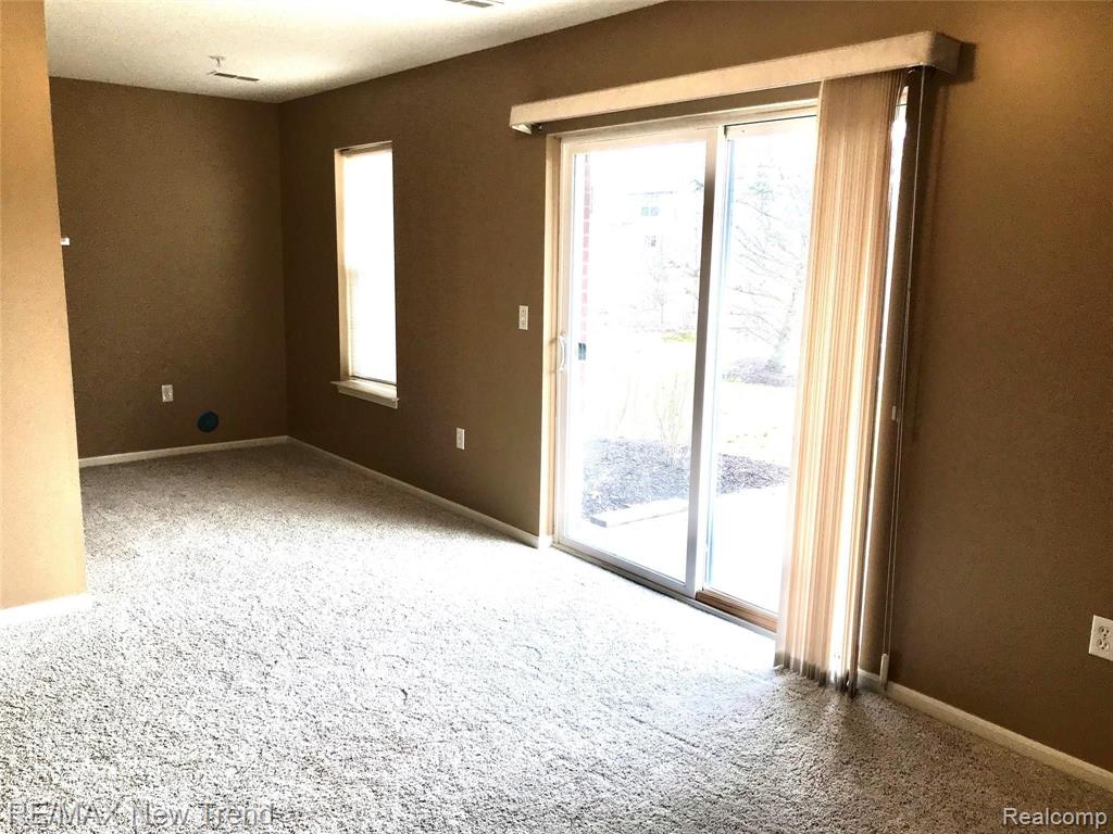 727 Cherry Orchard Road Canton, MI 48188 - Photo 18 of 22