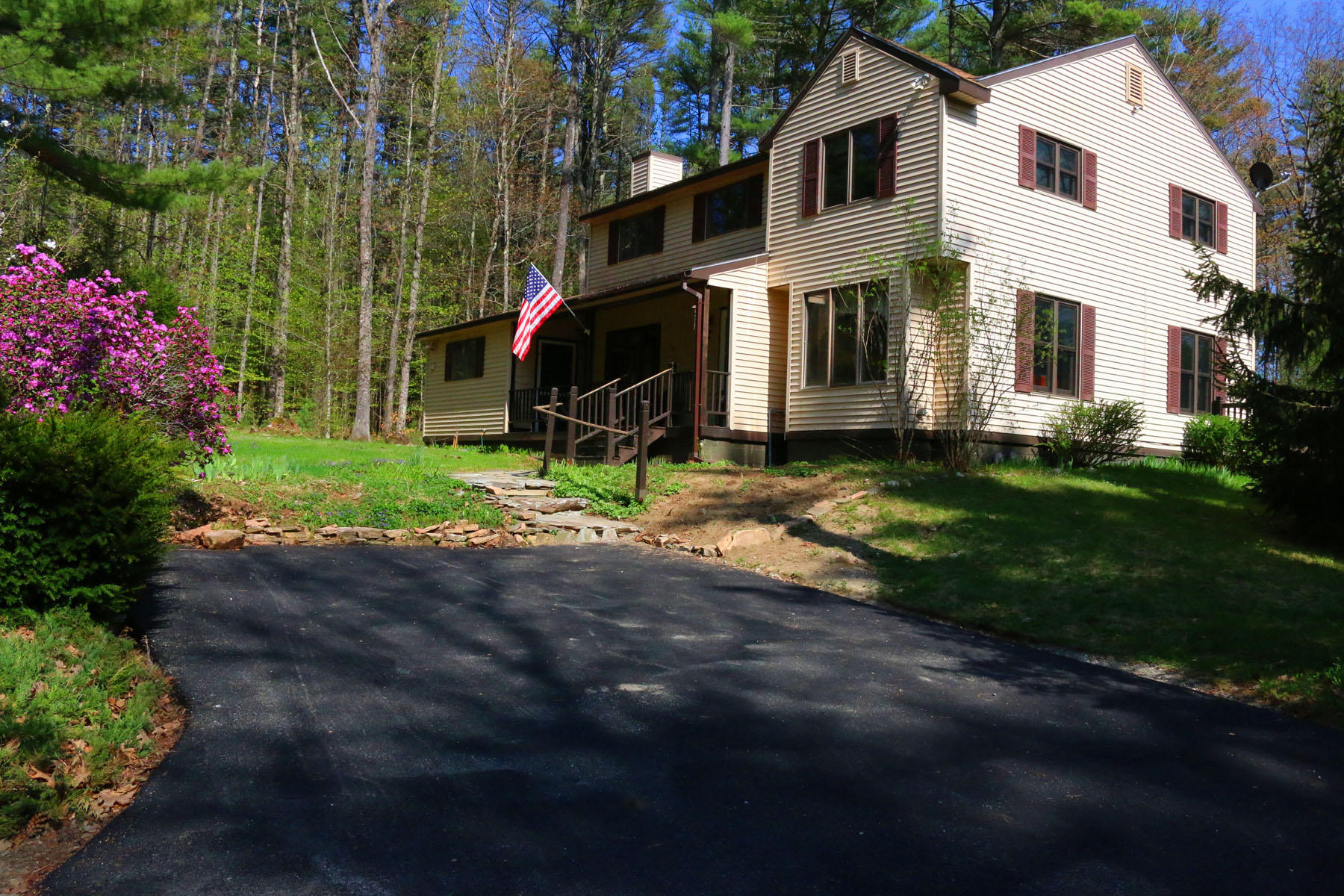 236 East River Road Skowhegan, ME 04976 - Photo 1 of 29 House