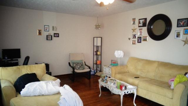 210 Locust Grove Road Winchester, KY 40391 - Photo 3 of 12 Photo 3