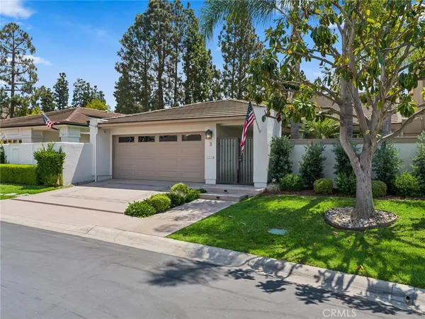 $9,750 | 3 Rue Fontainebleau, Newport Beach, CA 92660