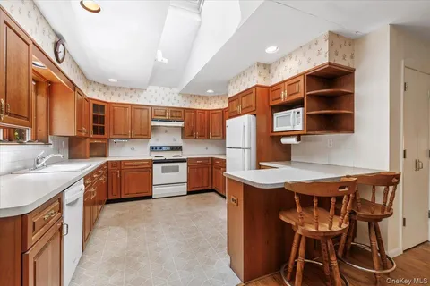 $659,000 | 2872 Brookfield Drive, Yorktown Heights, NY 10598