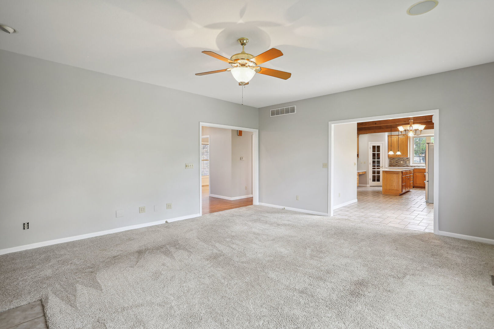 1105 Prestwick Point Champaign, IL 61822 - Photo 14 of 52 Gallery Image 14