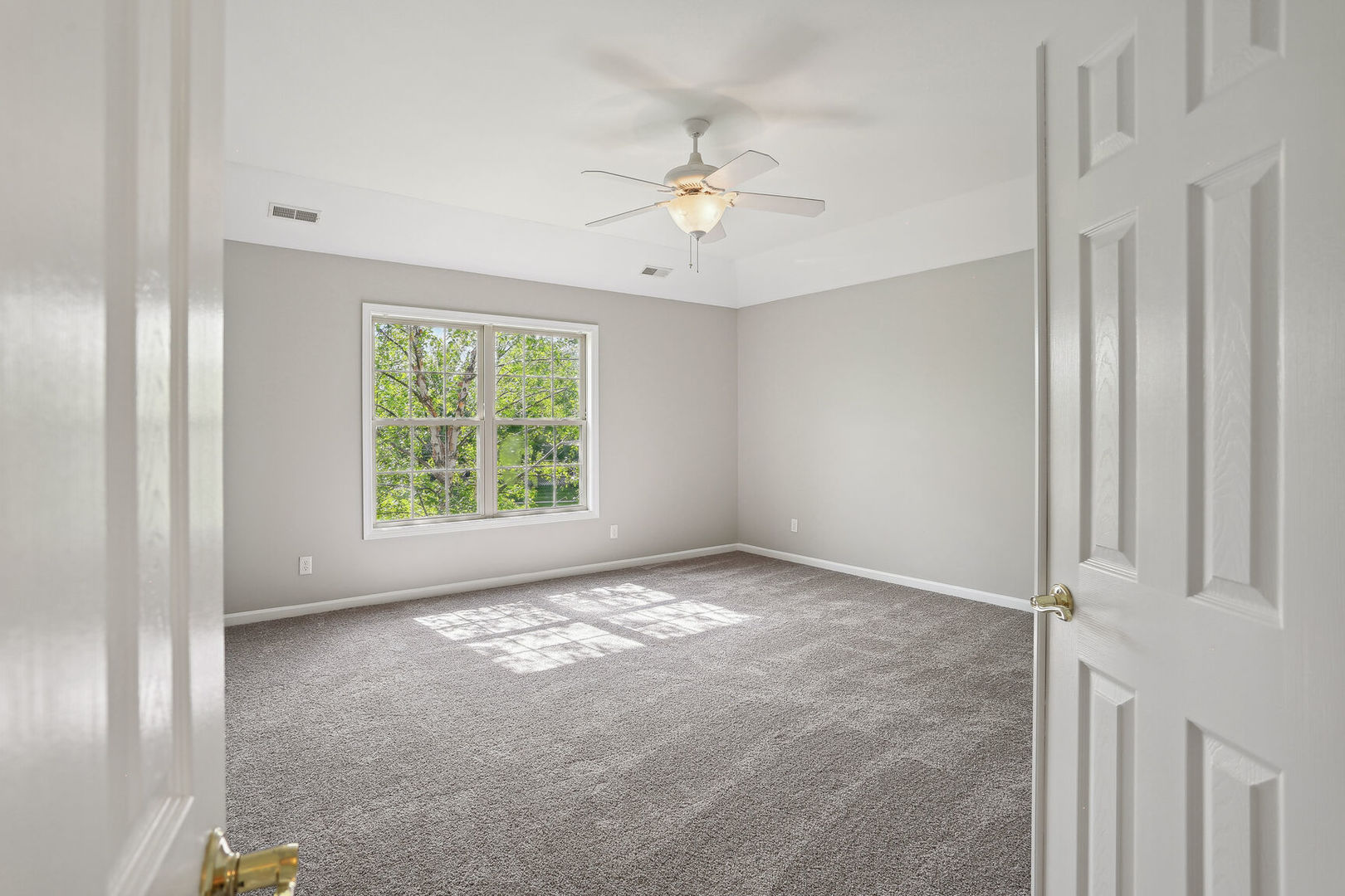 1105 Prestwick Point Champaign, IL 61822 - Photo 23 of 52 Gallery Image 23