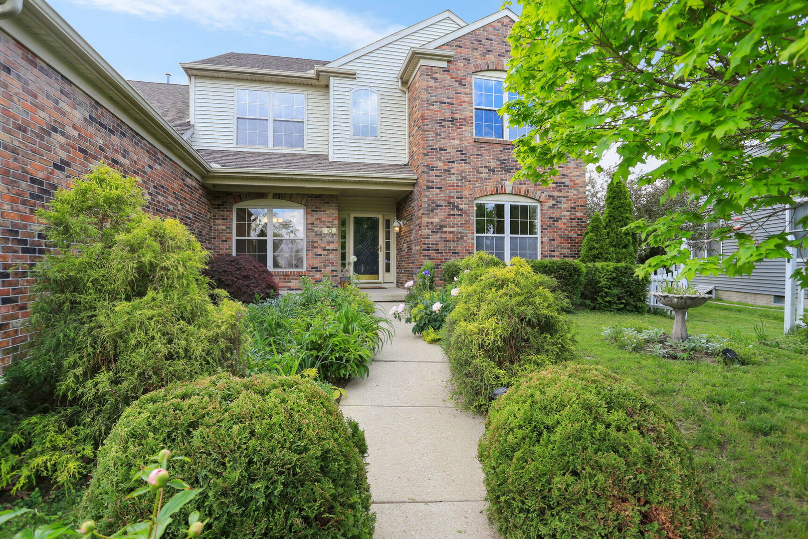 1105 Prestwick Point Champaign, IL 61822 - Photo 4 of 52 Gallery Image 4
