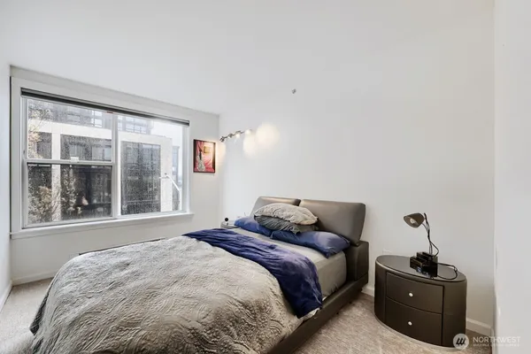 $525,000 | 2607 Western Avenue, Unit 355, Seattle, WA 98121