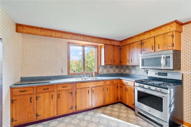 $139,900 | 7639 Cardinal Road, Wolcott, NY 14590