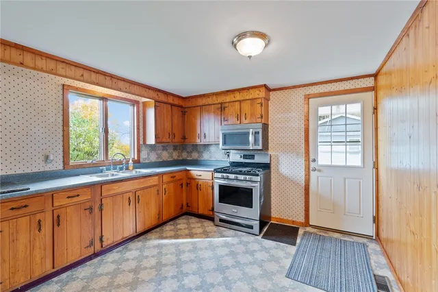 $139,900 | 7639 Cardinal Road, Wolcott, NY 14590