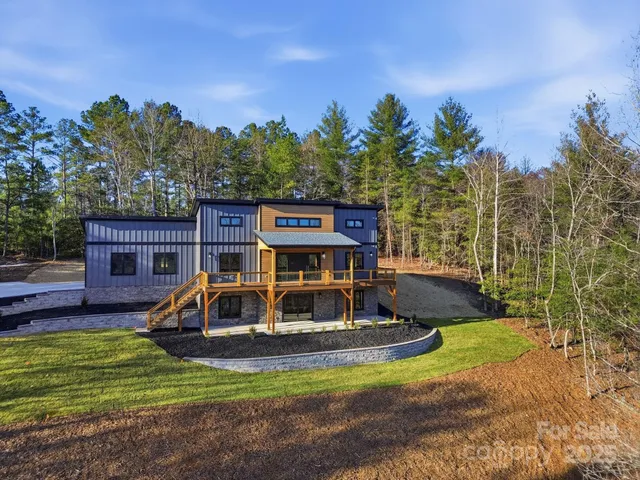 $898,890 | 1597 Compass Court, Unit 152, Granite Falls, NC 28630