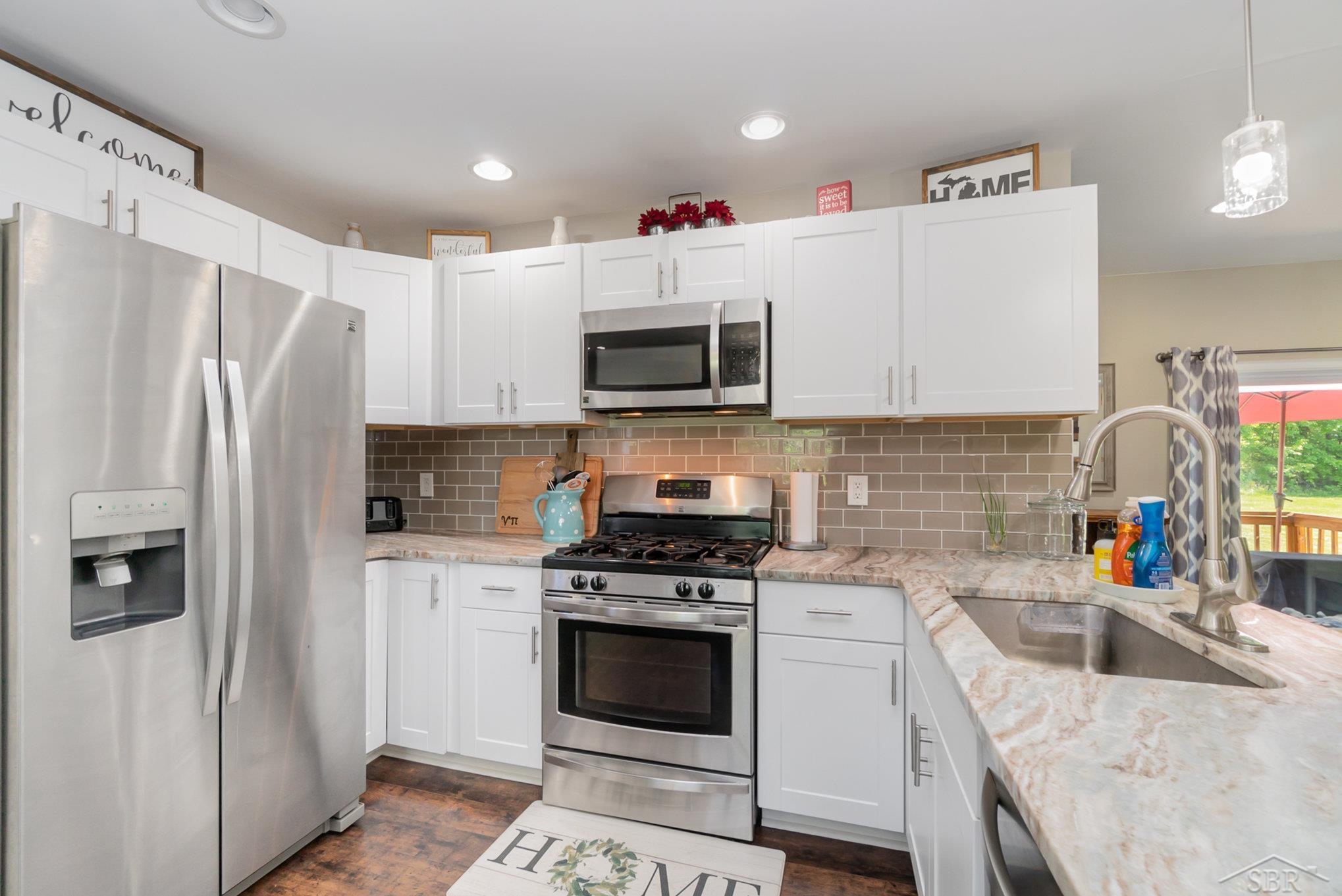 6280 West Stanley Road Mount Morris, MI 48458 - Photo 8 of 32