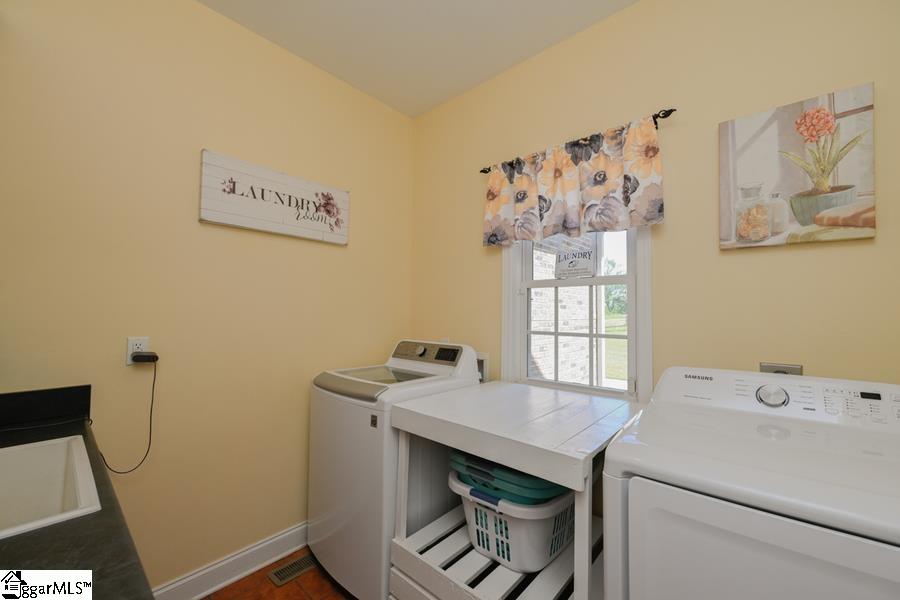 660 Aiken Road Woodruff, SC 29388 - Photo 23 of 34