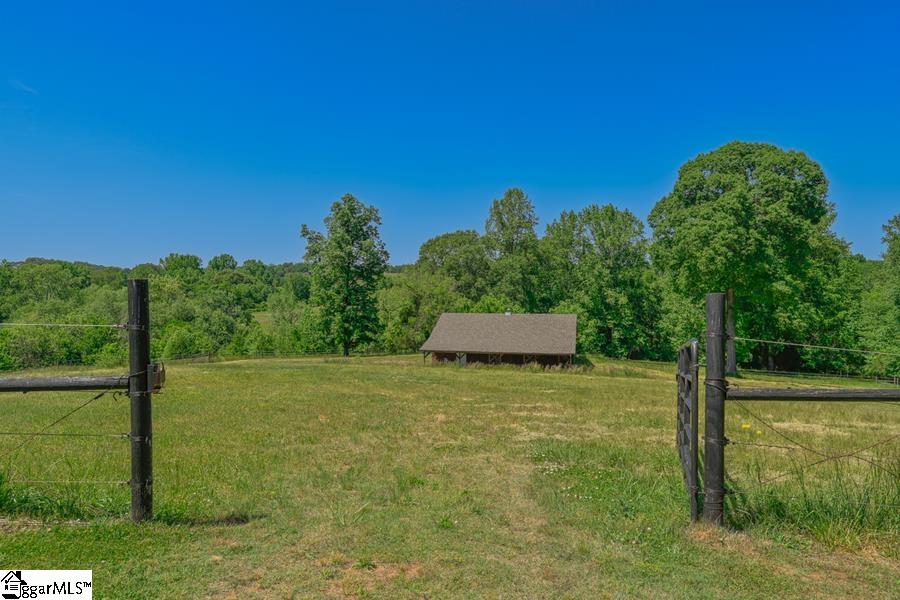 660 Aiken Road Woodruff, SC 29388 - Photo 30 of 34