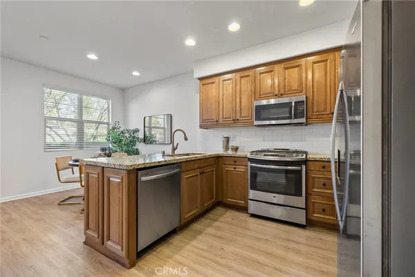 $672,000 | 922 East Baseline Road, Claremont, CA 91711