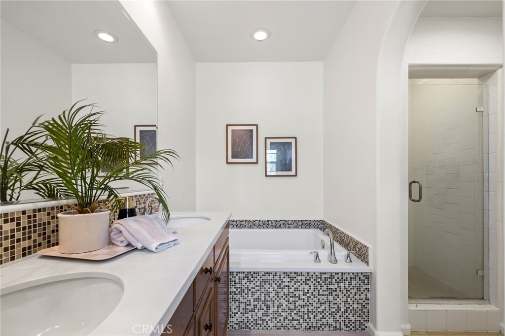 922 East Baseline Road Claremont, CA 91711 - Photo 22 of 35