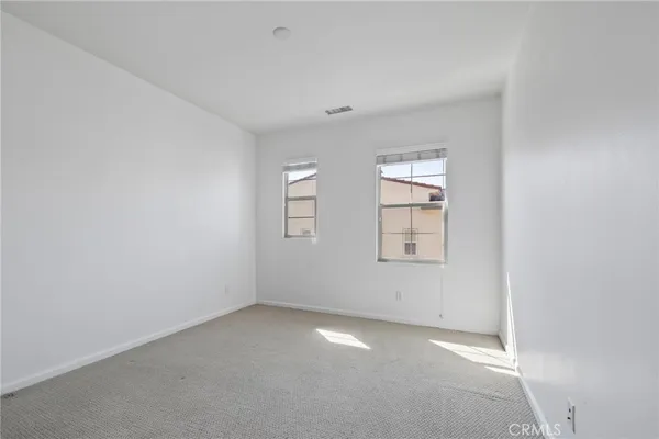 $672,000 | 922 East Baseline Road, Claremont, CA 91711