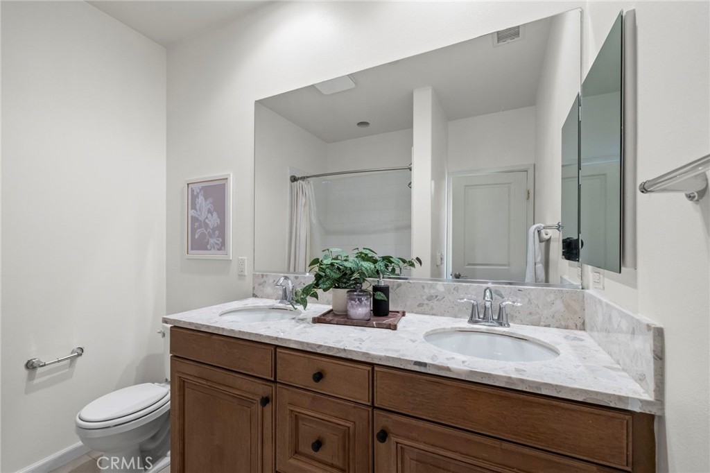 922 East Baseline Road Claremont, CA 91711 - Photo 26 of 35