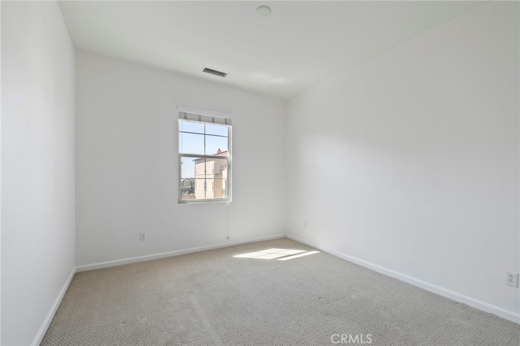 922 East Baseline Road Claremont, CA 91711 - Photo 28 of 35