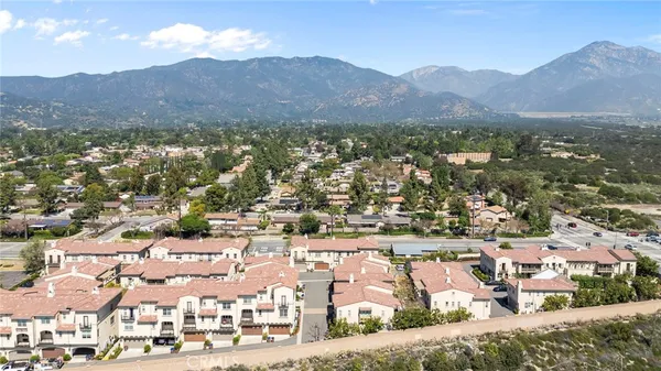 $672,000 | 922 East Baseline Road, Claremont, CA 91711