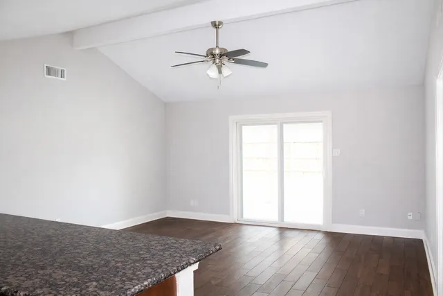 $2,200 | 11123 Sageview Drive, Houston, TX 77089