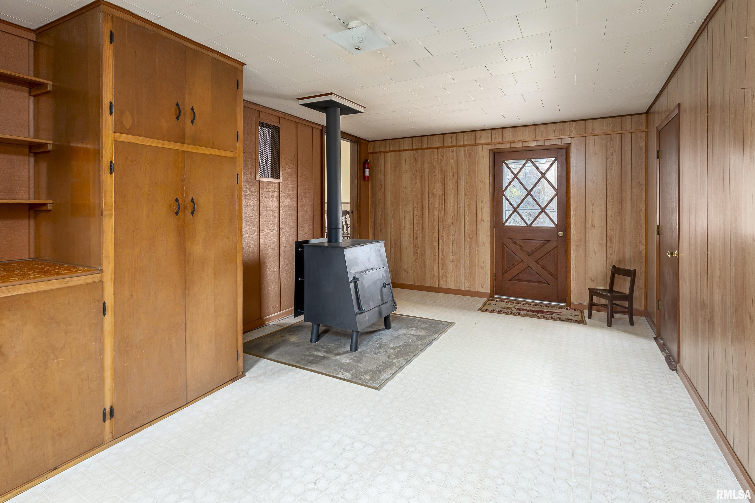 8750 East Casey Pike Road Mount Vernon, IL 62864 - Photo 11 of 32