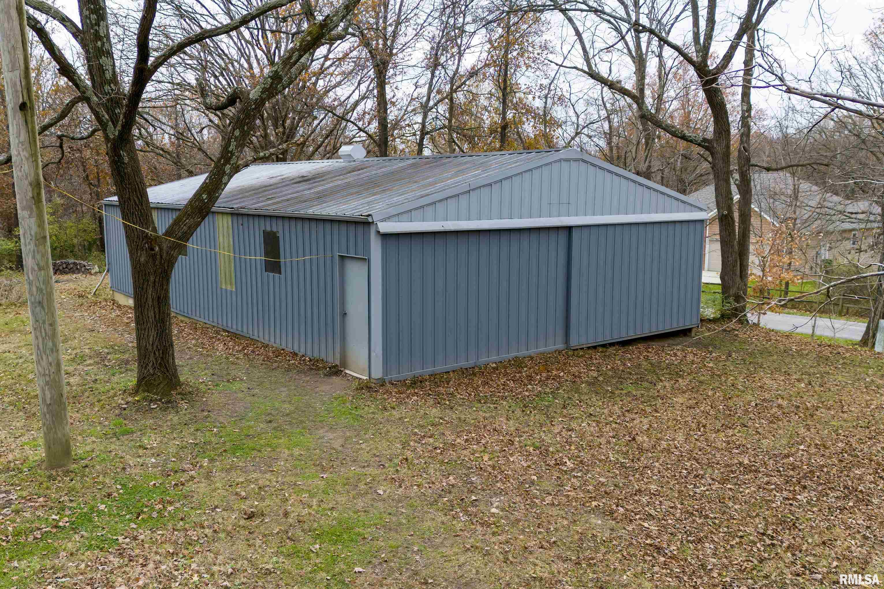 8750 East Casey Pike Road Mount Vernon, IL 62864 - Photo 23 of 32