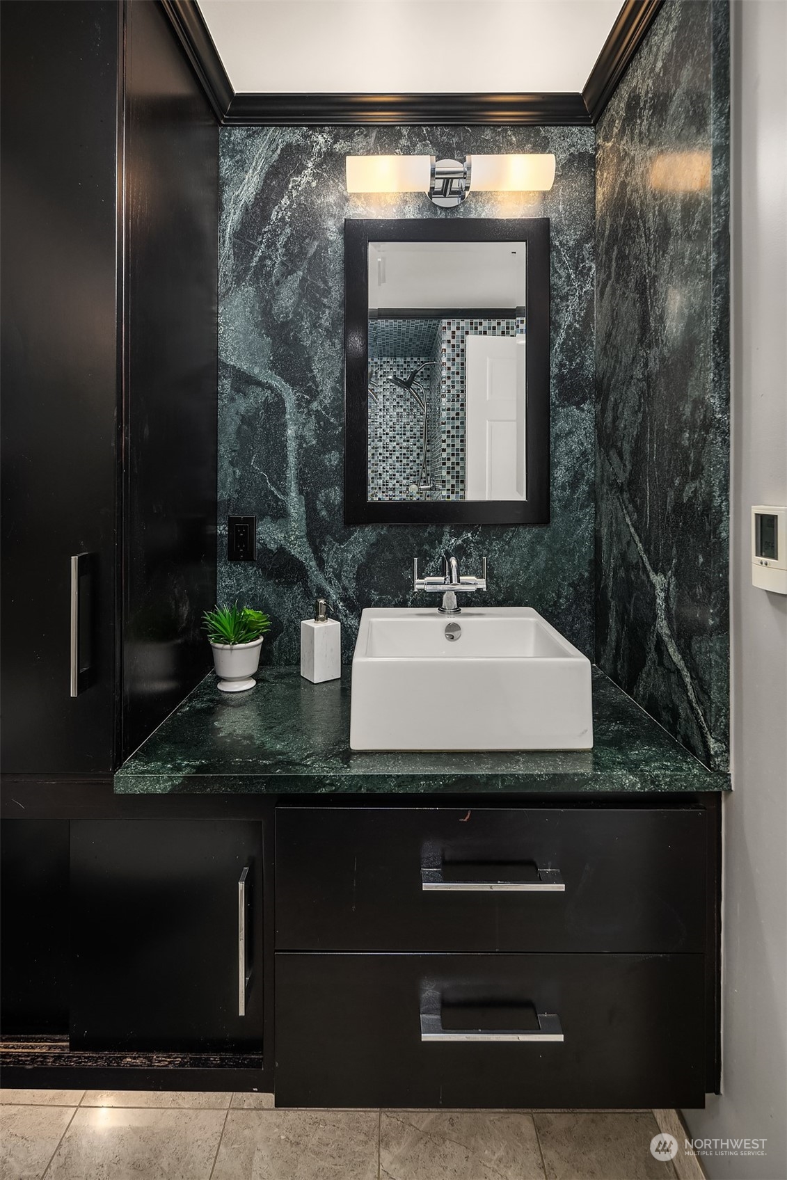 1120 Spring Street, Unit 1001 Seattle, WA 98104 - Photo 21 of 31 Gallery Image 21