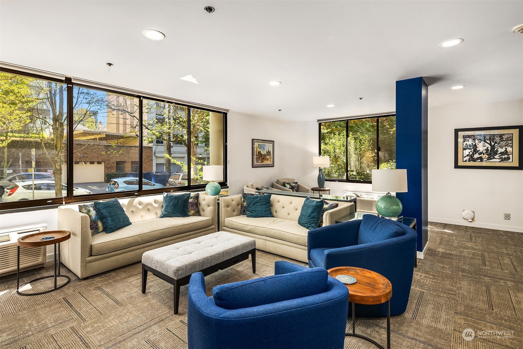 1120 Spring Street, Unit 1001 Seattle, WA 98104 - Photo 29 of 31 Gallery Image 29