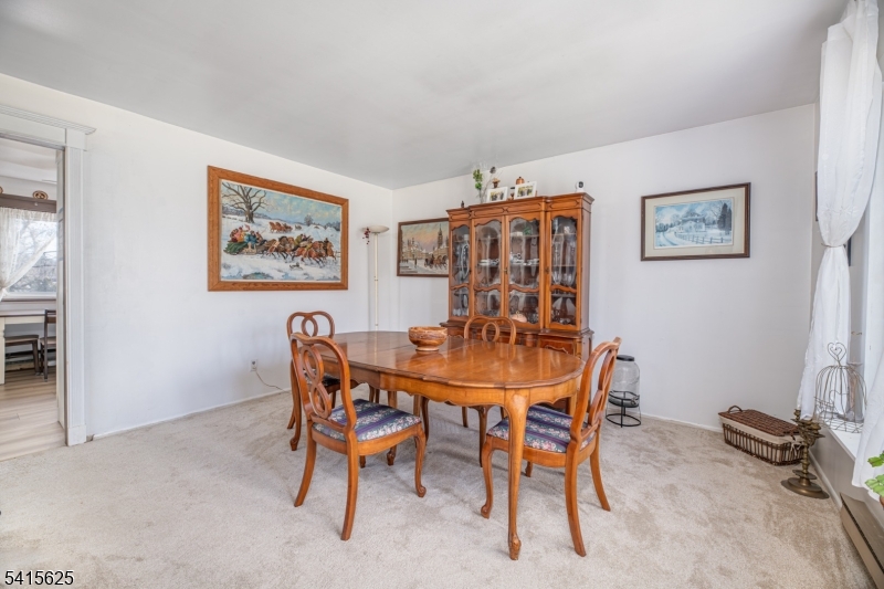 40 Hummingbird Trail Vernon, NJ 07422 - Photo 3 of 6