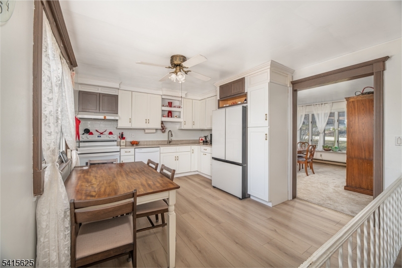 40 Hummingbird Trail Vernon, NJ 07422 - Photo 5 of 6