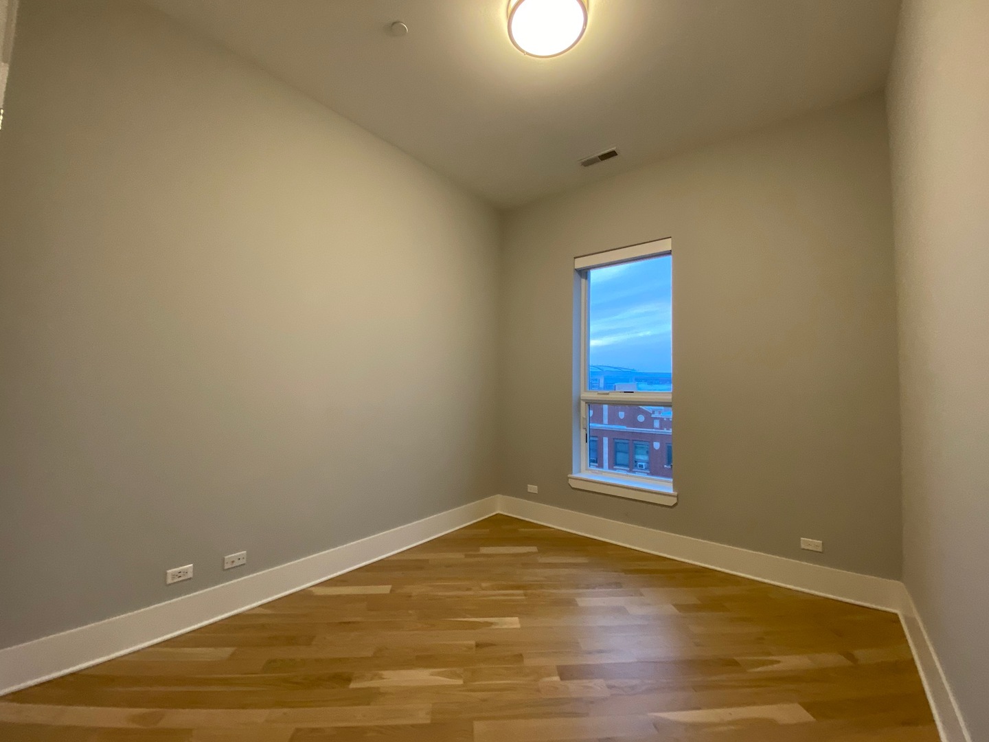 Undisclosed Address Chicago, IL 60612 - Photo 8 of 16 a view of an empty room and window