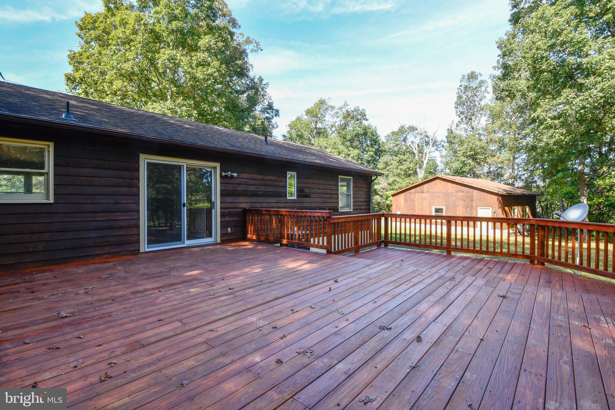 14319 Snake Castle Road Sumerduck, VA 22742 - Photo 19 of 32 OVersized deck